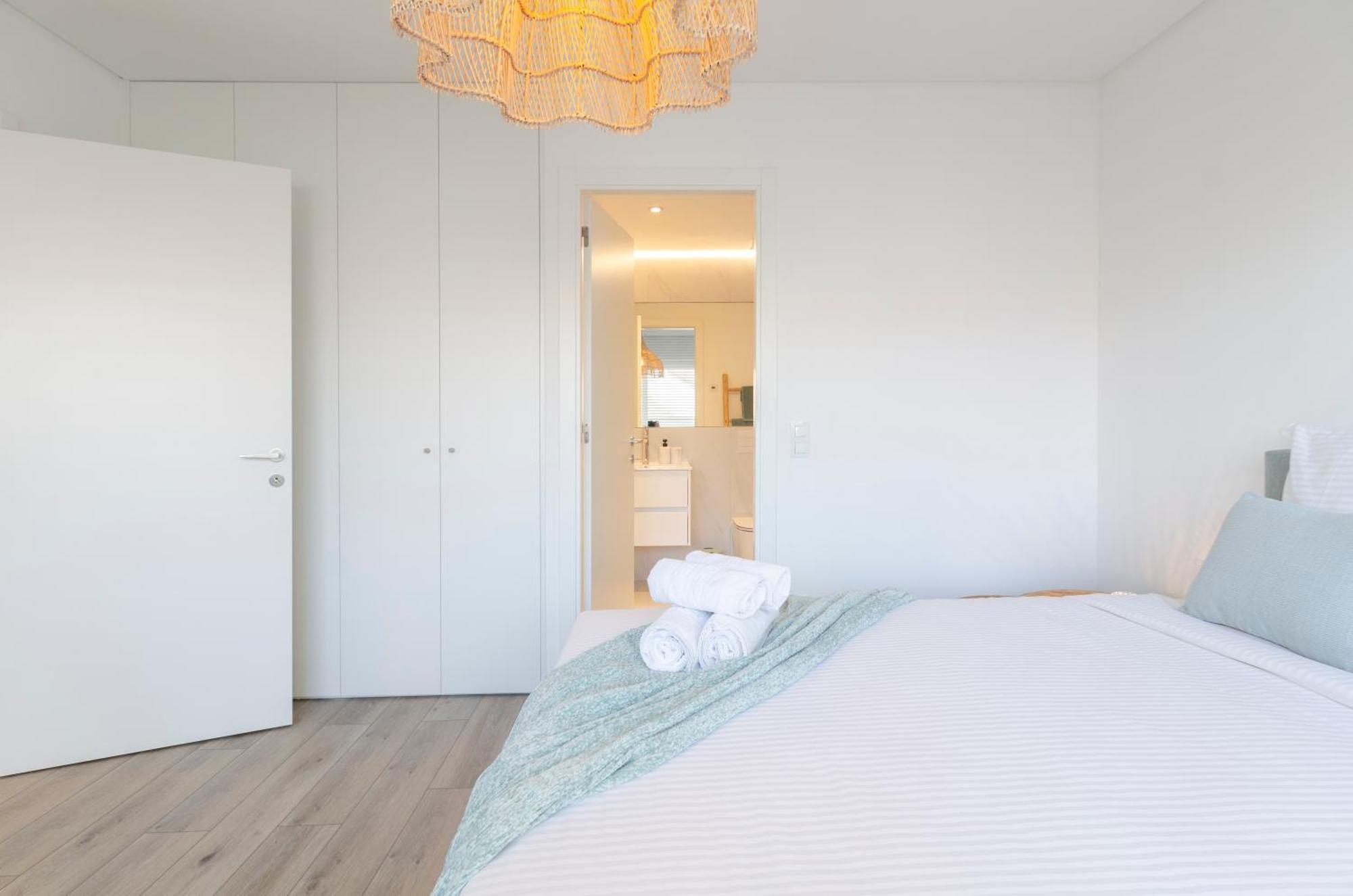 Mar A Vista - Condominium With Pool, Gym And Sea Views Nazaré Kamer foto