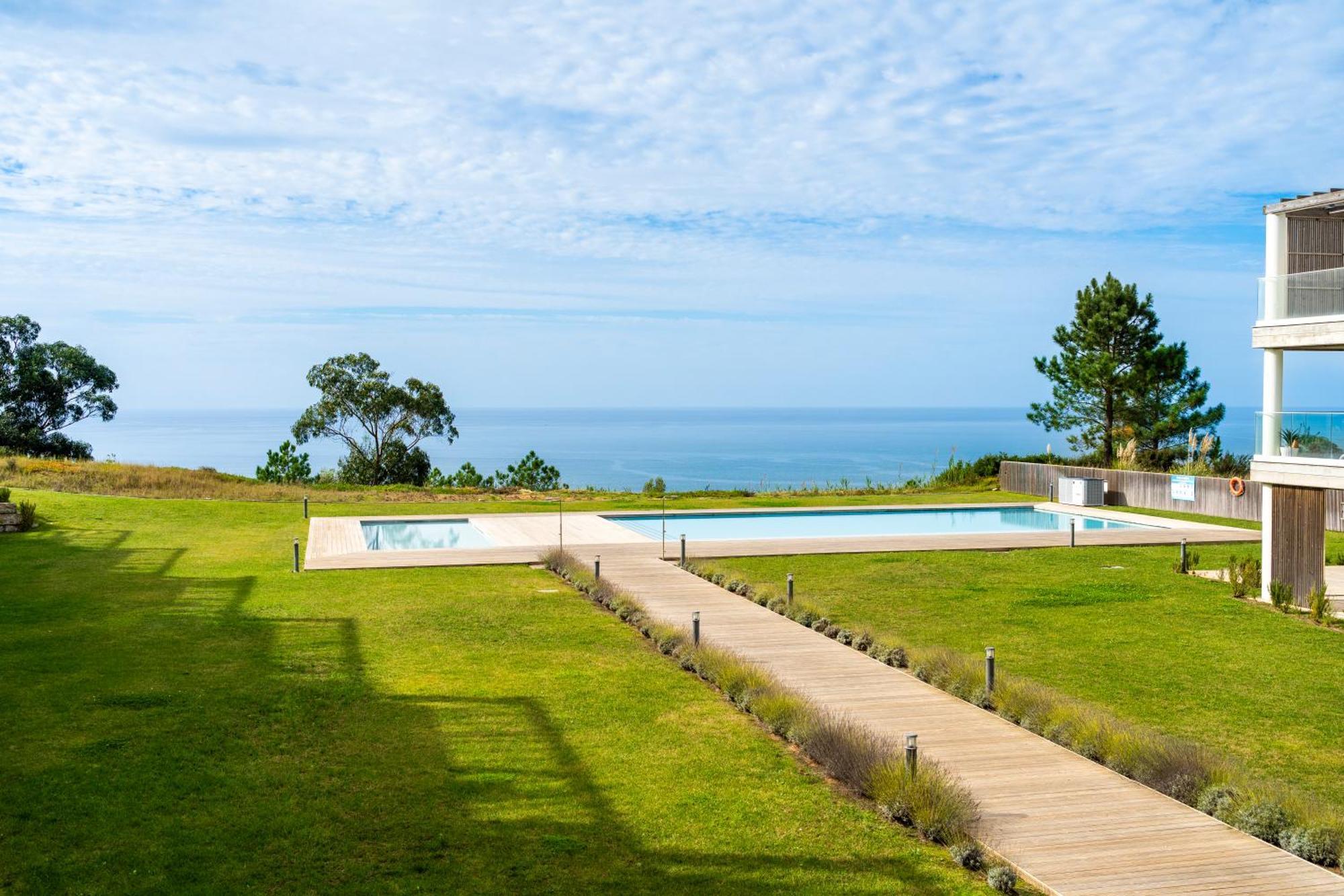 Mar A Vista - Condominium With Pool, Gym And Sea Views Nazaré Kamer foto