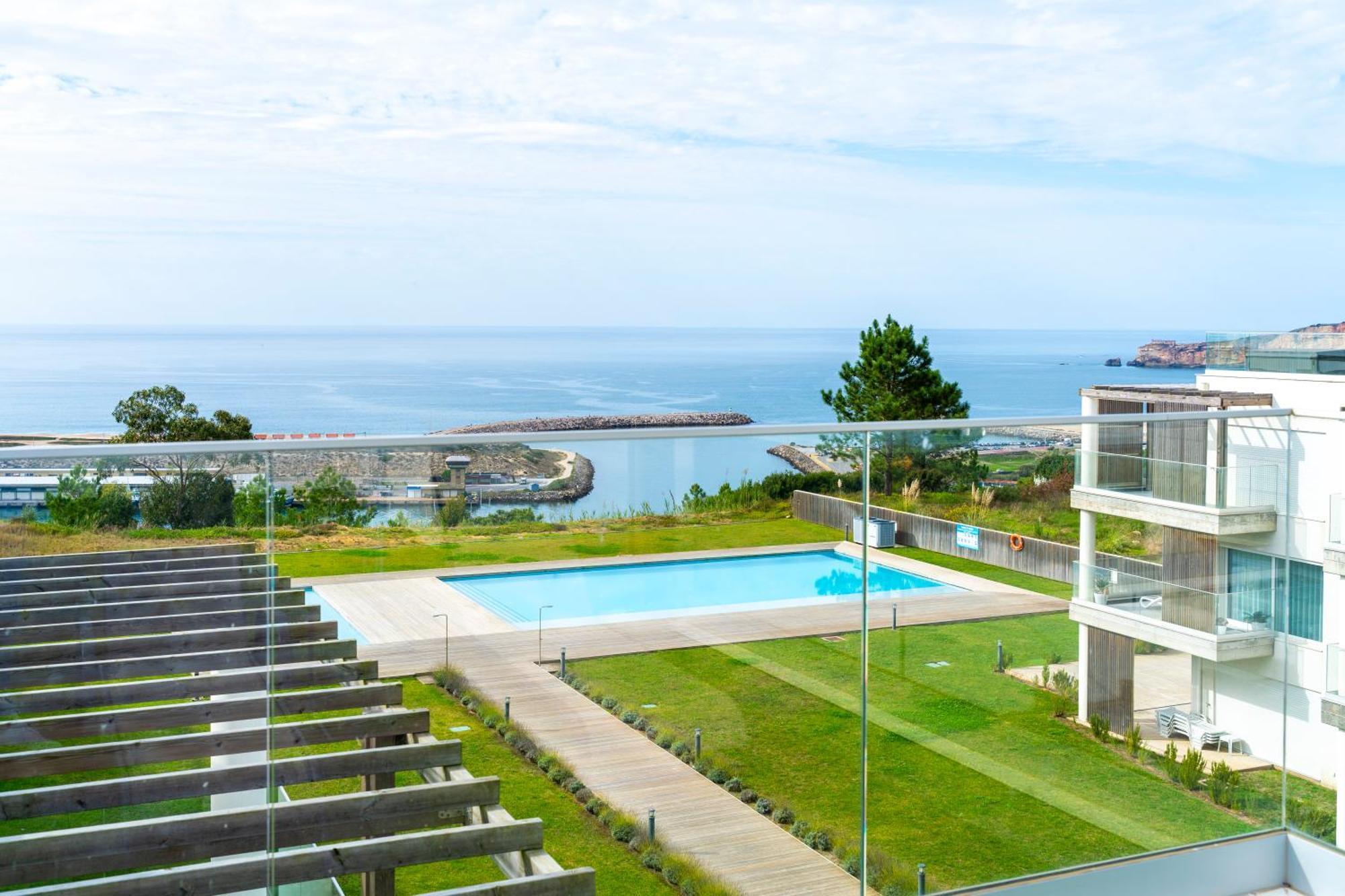 Mar A Vista - Condominium With Pool, Gym And Sea Views Nazaré Kamer foto